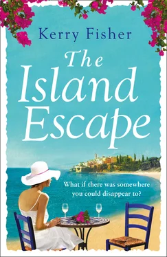 Kerry Fisher The Island Escape обложка книги