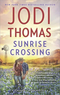 Jodi Thomas Sunrise Crossing обложка книги