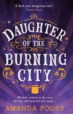 Amanda Foody Daughter Of The Burning City обложка книги