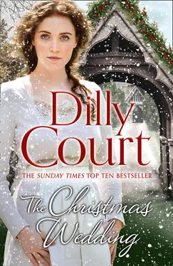 Dilly Court The Christmas Wedding обложка книги