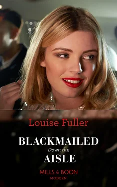 Louise Fuller Blackmailed Down The Aisle обложка книги