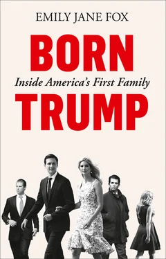 Emily Jane Fox Born Trump обложка книги