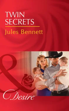 Jules Bennett Twin Secrets обложка книги