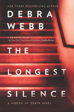 Debra Webb The Longest Silence обложка книги