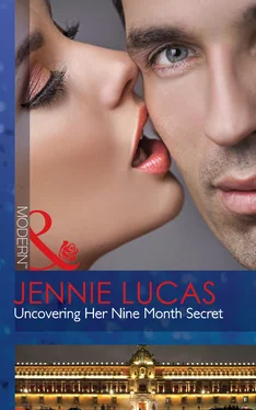 Jennie Lucas Uncovering Her Nine Month Secret обложка книги