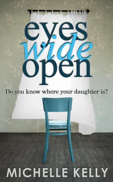 Michelle Kelly Eyes Wide Open обложка книги