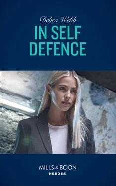 Debra Webb In Self Defence обложка книги