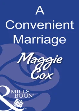 Maggie Cox A Convenient Marriage обложка книги