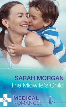 Sarah Morgan The Midwife's Child обложка книги