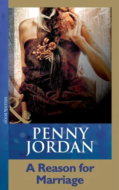 Penny Jordan A Reason For Marriage обложка книги