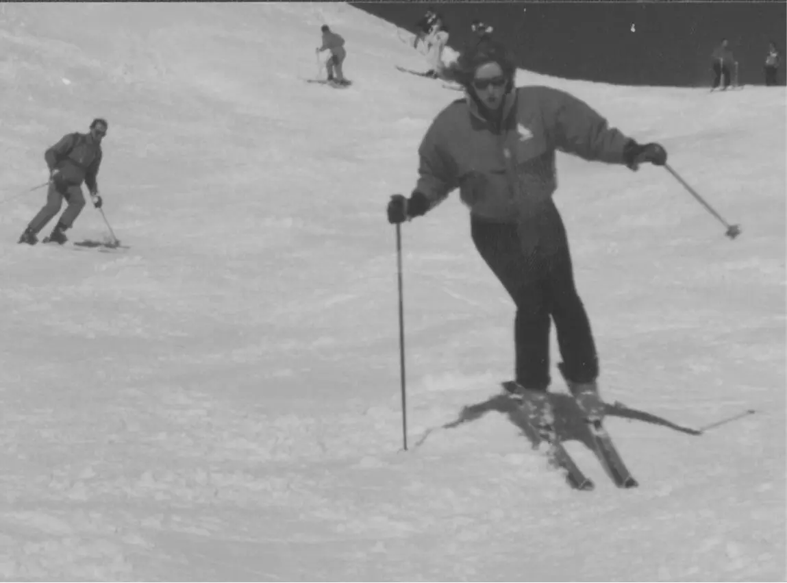 Long legs were good for skiing In the Alps in the yuppie 1980s Now Im sure - фото 5