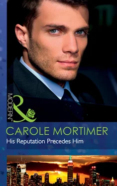 Carole Mortimer His Reputation Precedes Him обложка книги