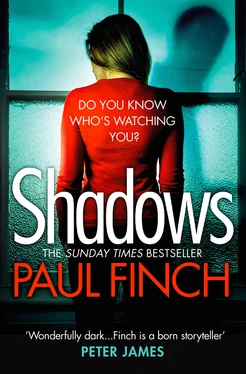 Paul Finch Shadows обложка книги
