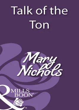 Mary Nichols Talk of the Ton обложка книги