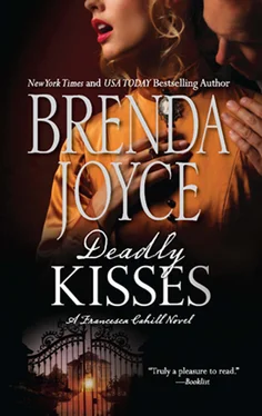 Brenda Joyce Deadly Kisses обложка книги
