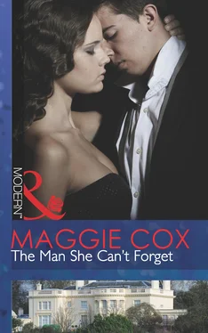 Maggie Cox The Man She Can't Forget обложка книги