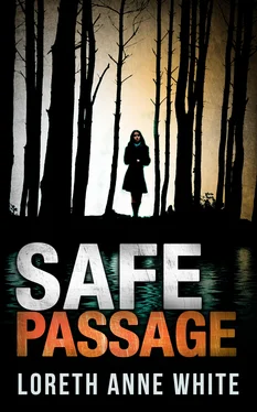 Loreth Anne White Safe Passage обложка книги