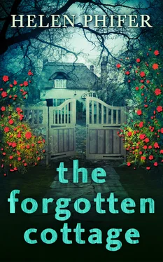 Helen Phifer The Forgotten Cottage обложка книги