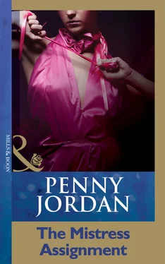 Penny Jordan The Mistress Assignment обложка книги