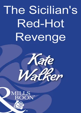 Kate Walker The Sicilian's Red-Hot Revenge обложка книги