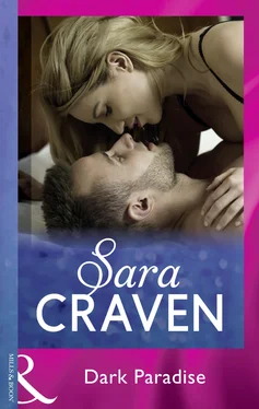 Sara Craven Dark Paradise обложка книги