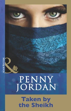 Penny Jordan Taken by the Sheikh обложка книги