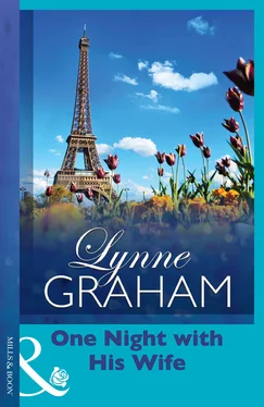 Lynne Graham One Night With His Wife обложка книги