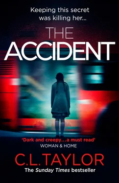 C.L. Taylor The Accident обложка книги