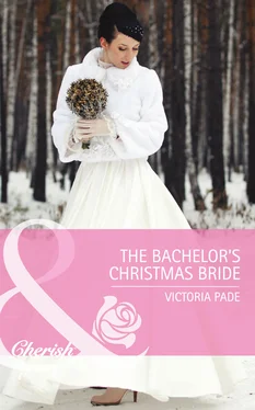 Victoria Pade The Bachelor's Christmas Bride обложка книги