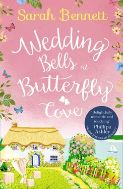 Sarah Bennett Wedding Bells at Butterfly Cove обложка книги