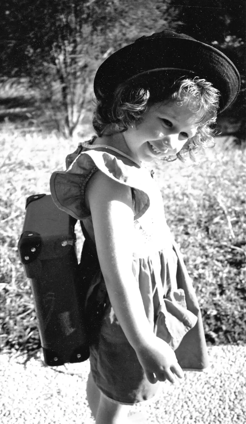 Chapter 1 Creating a Total Girl Twoyearold Mollie lifts a Tonka truck high - фото 6