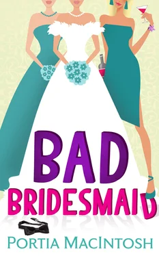 Portia MacIntosh Bad Bridesmaid обложка книги