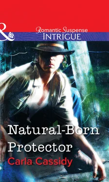 Carla Cassidy Natural-Born Protector обложка книги