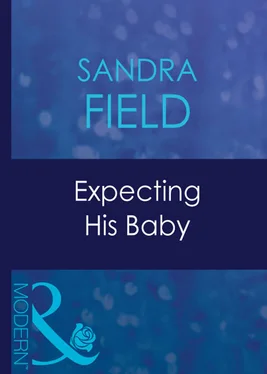 Sandra Field Expecting His Baby обложка книги