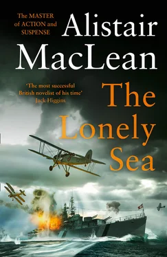 Alistair MacLean The Lonely Sea обложка книги