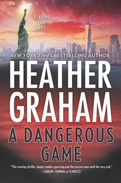 Heather Graham A Dangerous Game обложка книги