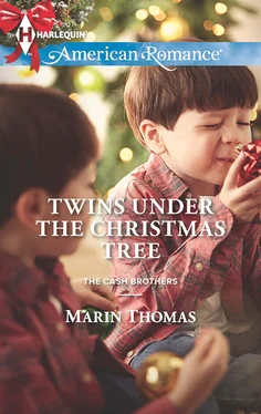 Marin Thomas Twins Under the Christmas Tree обложка книги