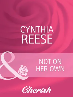 Cynthia Reese Not on Her Own обложка книги