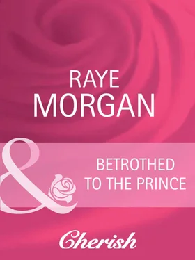 Raye Morgan Betrothed to the Prince обложка книги