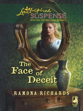 Ramona Richards The Face of Deceit обложка книги