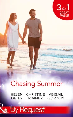 Abigail Gordon Chasing Summer обложка книги