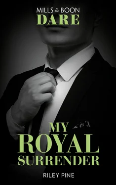 Riley Pine My Royal Surrender обложка книги
