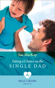 Sue MacKay Taking A Chance On The Single Dad обложка книги