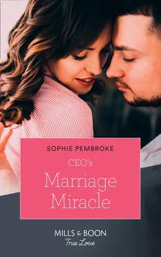 Sophie Pembroke Ceo's Marriage Miracle обложка книги