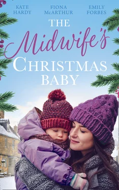 Kate Hardy The Midwife's Christmas Baby обложка книги