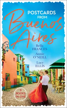 Bella Frances Postcards From Buenos Aires обложка книги