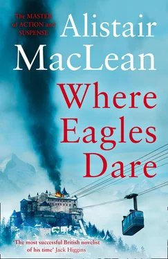 Alistair MacLean Where Eagles Dare обложка книги