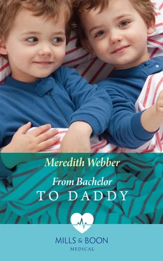 Meredith Webber From Bachelor To Daddy обложка книги