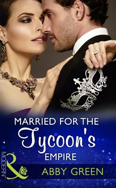 Abby Green Married For The Tycoon's Empire обложка книги