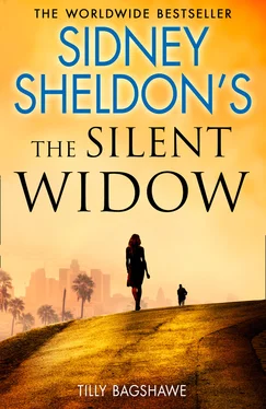 Tilly Bagshawe Sidney Sheldon’s The Silent Widow обложка книги